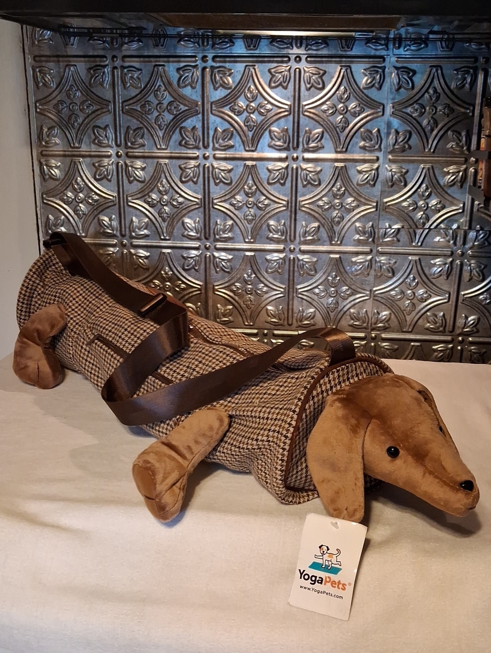 Brown Hound Dog Carry Bag — Plush Dog-Shaped Tote Yoga Mat Carrier
